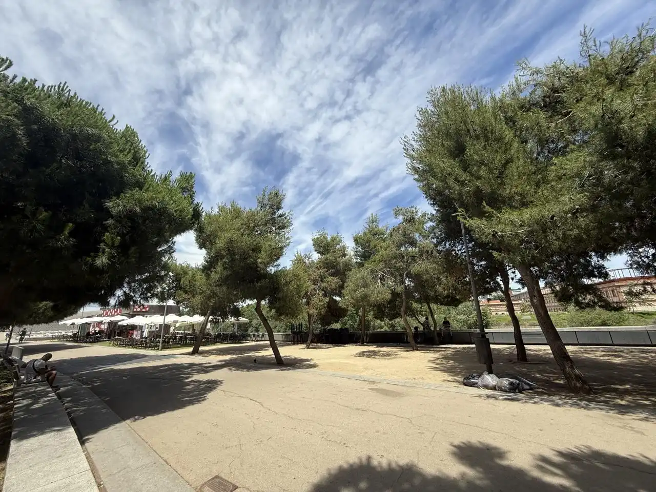 Vista exterior de Pis en venda en Madrid amb Calefacció i Parquet