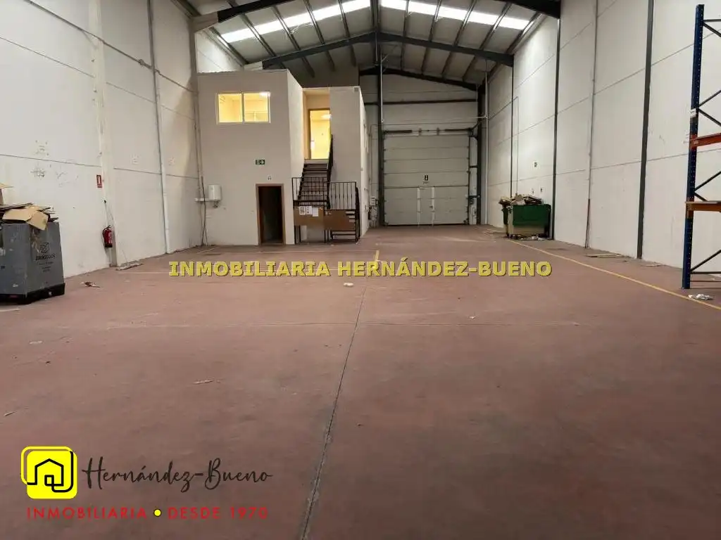 Nave industrial de alquiler en Carbajosa de la Sagrada
