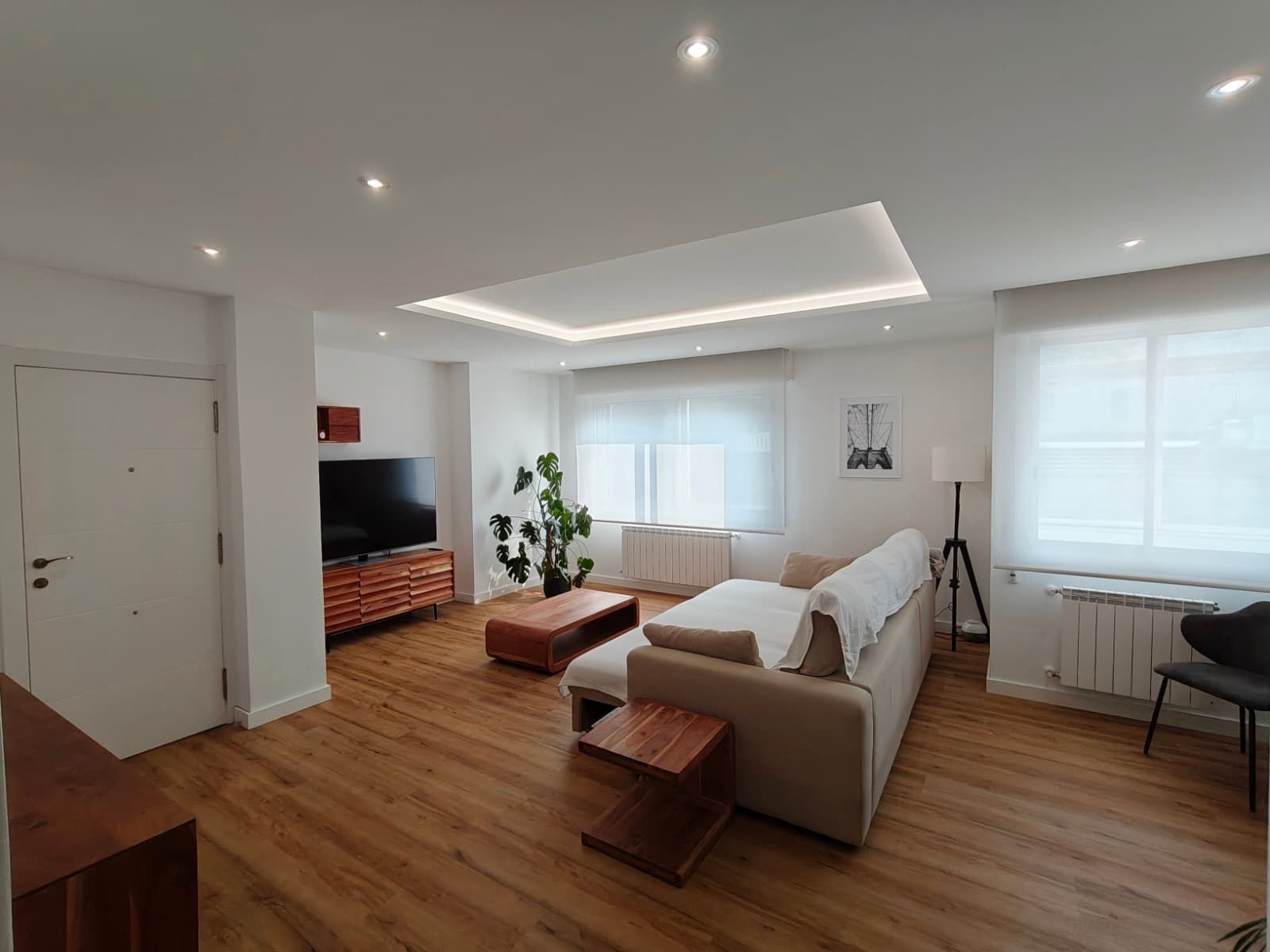 Living room of Flat for sale in Ourense Capital   with Heating, Parquet flooring and Terrace