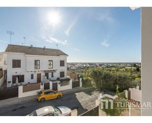 Vista exterior de Casa adosada en venda en Villablanca amb Terrassa i Piscina