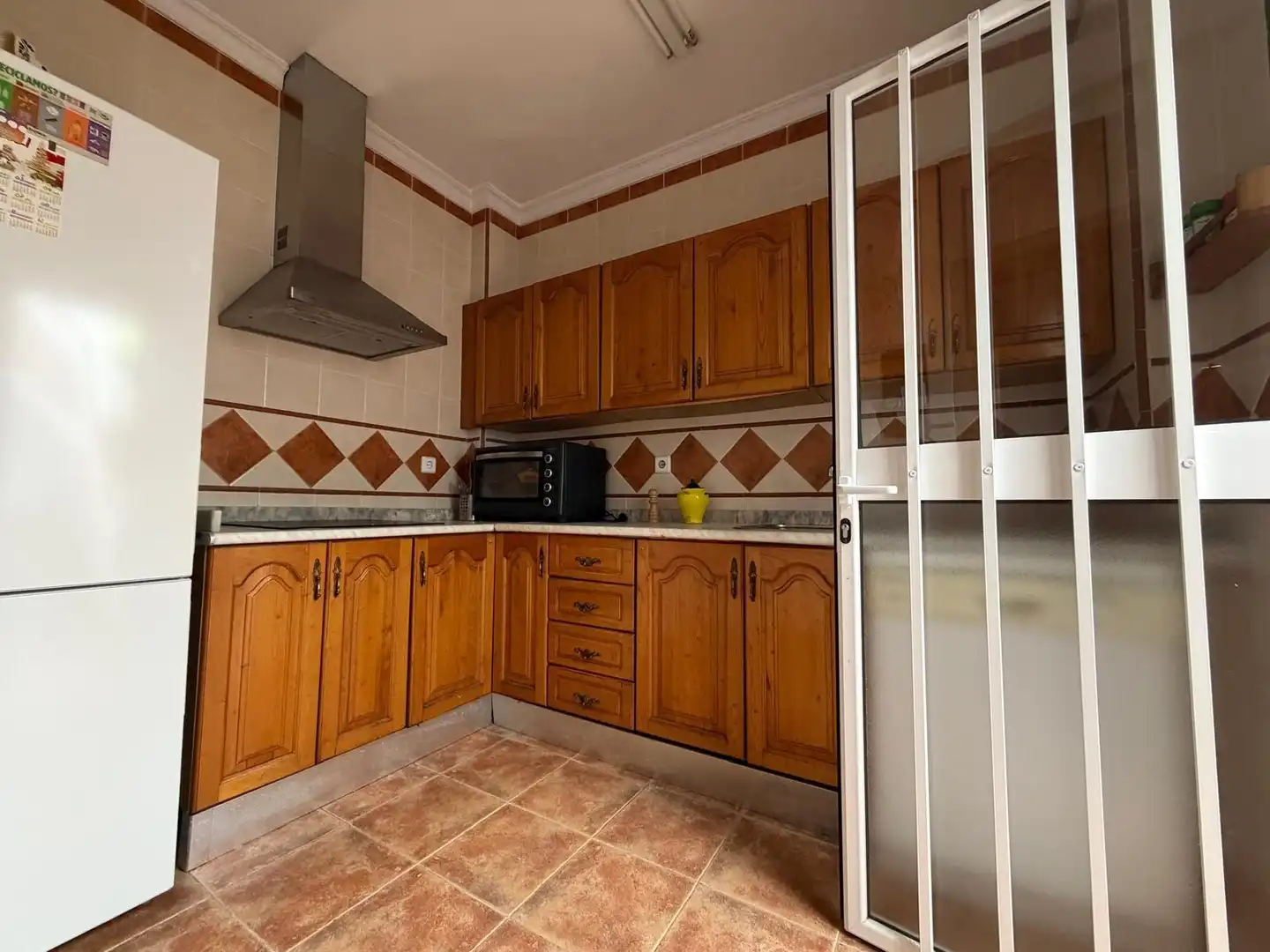 Kitchen of Houses for sale in Coria del Río