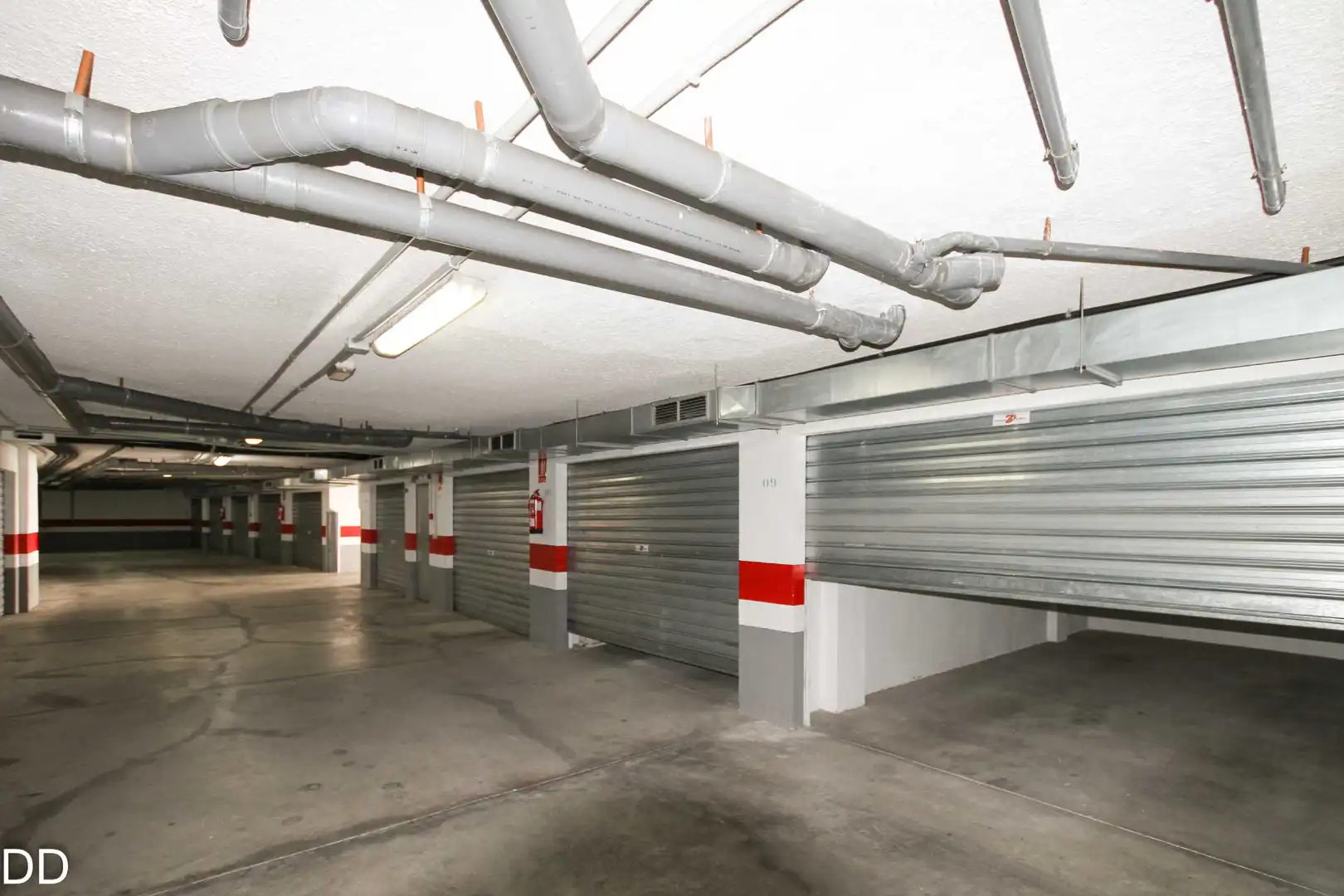 Parking de Apartamento de alquiler en Dénia con Aire acondicionado, Terraza y Amueblado
