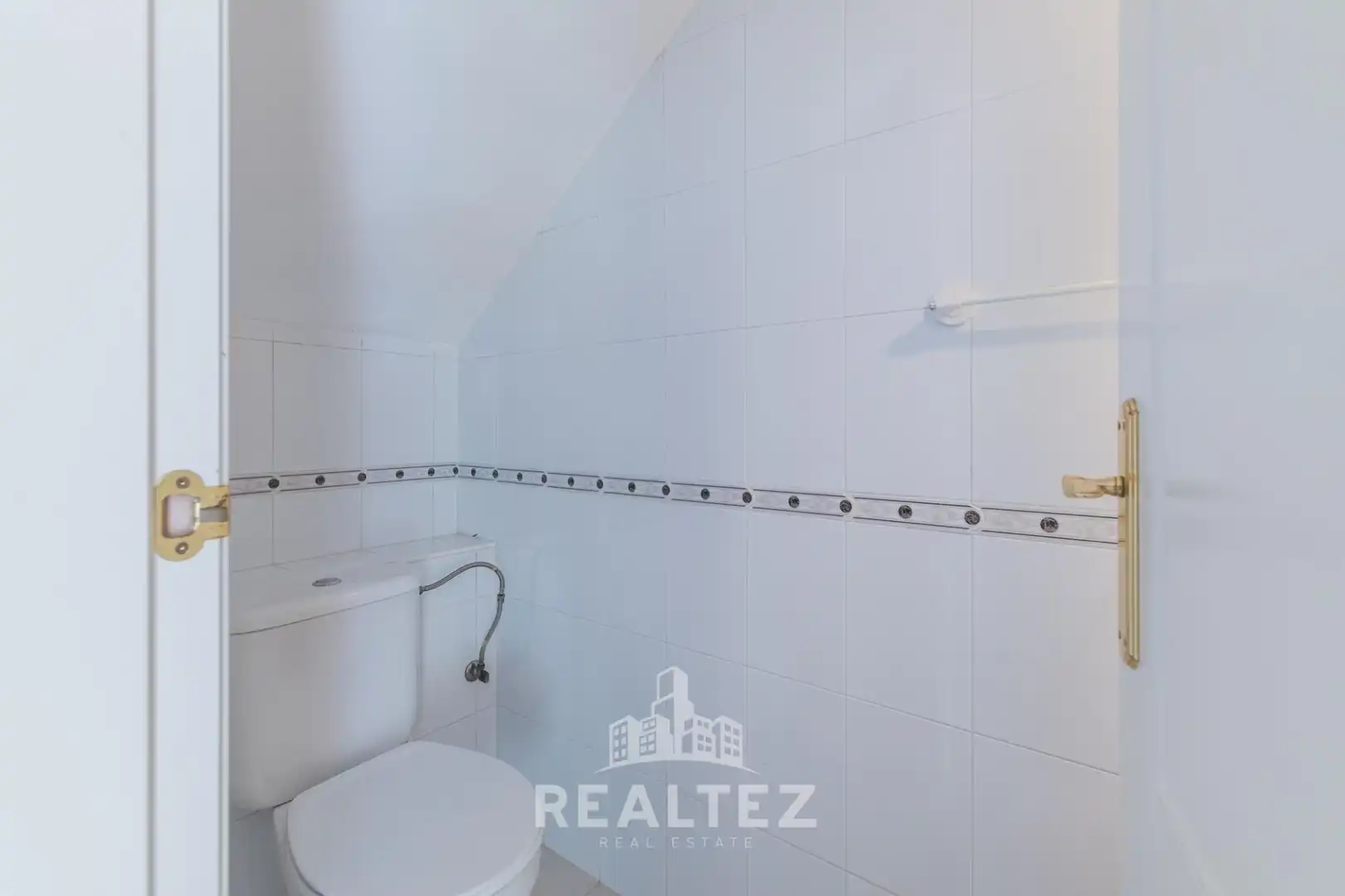 Badezimmer von Einfamilien-Reihenhaus zum Verkauf in El Puerto de Santa María mit Terrasse, Möbliert und Balkon