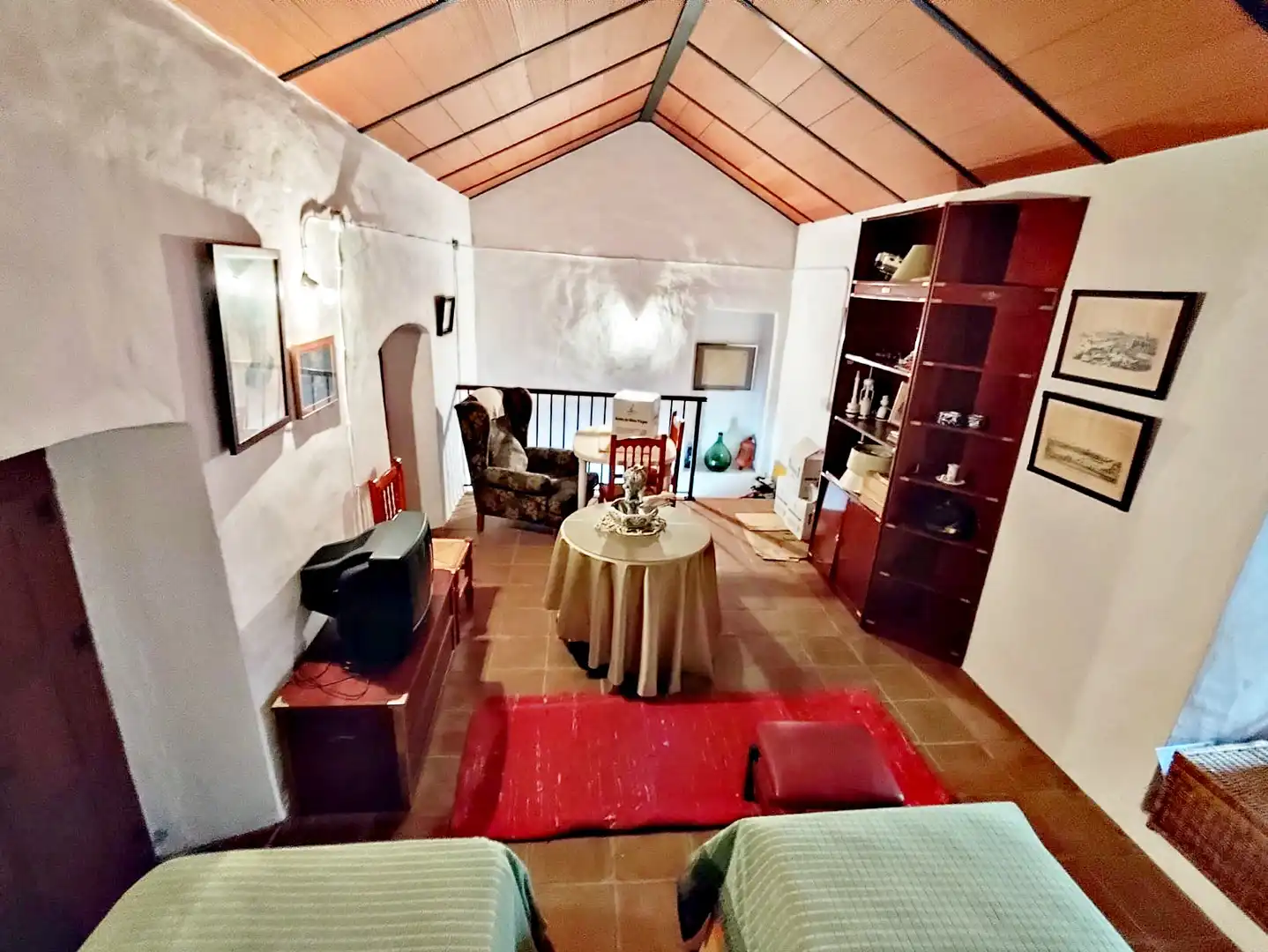 Sala de estar de Finca rústica en venta en Coín con Jardín privado, Trastero y Amueblado