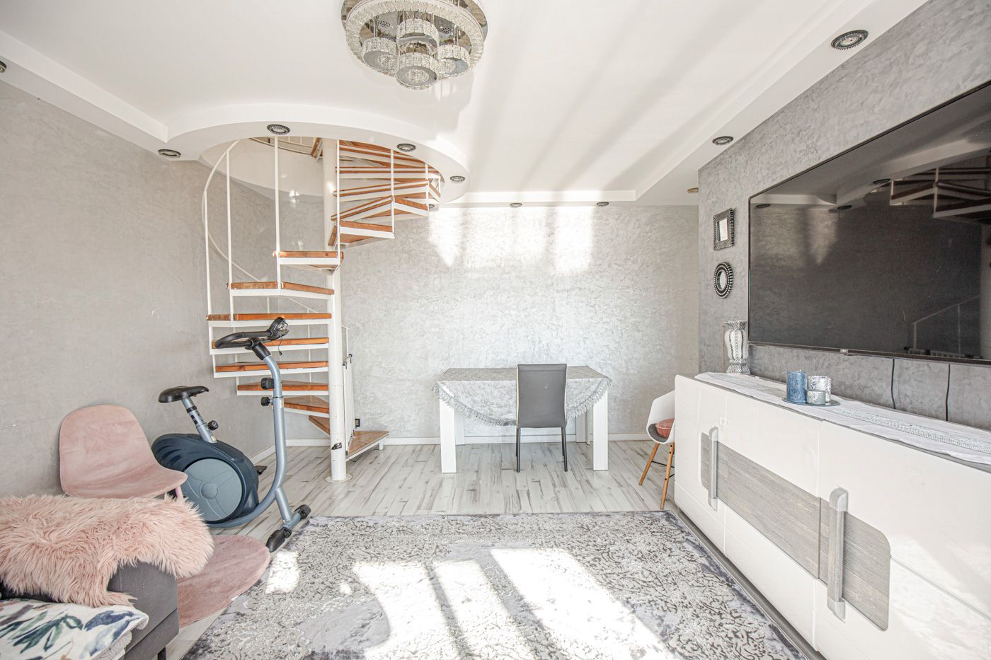 Living room of Duplex for sale in Figueres  with Air Conditioner, Terrace and Balcony