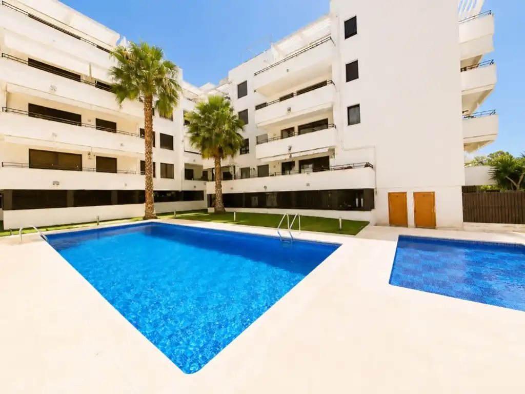 Swimming pool of Flat for sale in El Vendrell  with Heating, Private garden and Oven