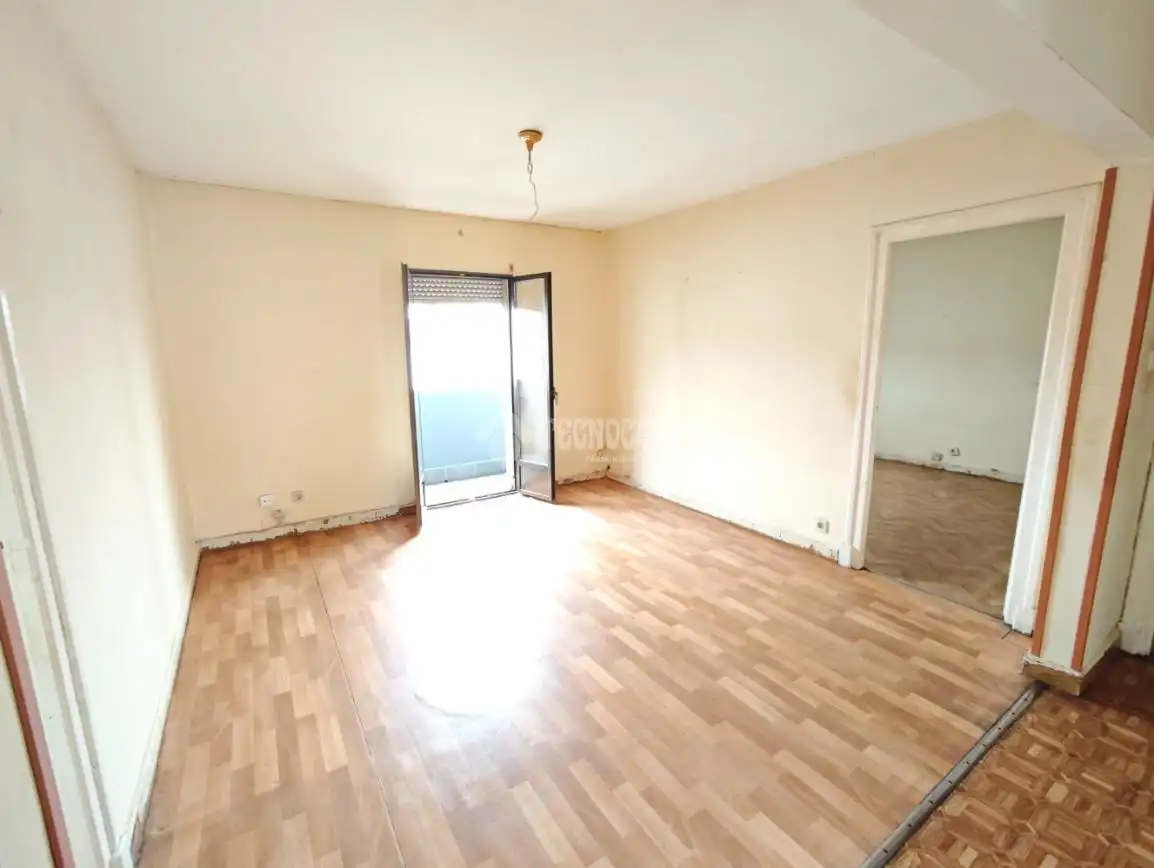 Habitación de Piso en venta en Santander con Trastero y Balcón