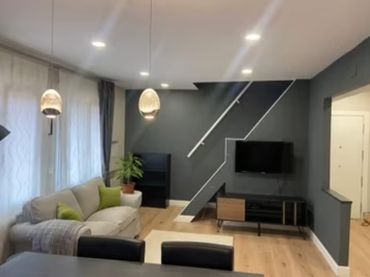 Duplex with balcony for sale in Jauregi Kalea