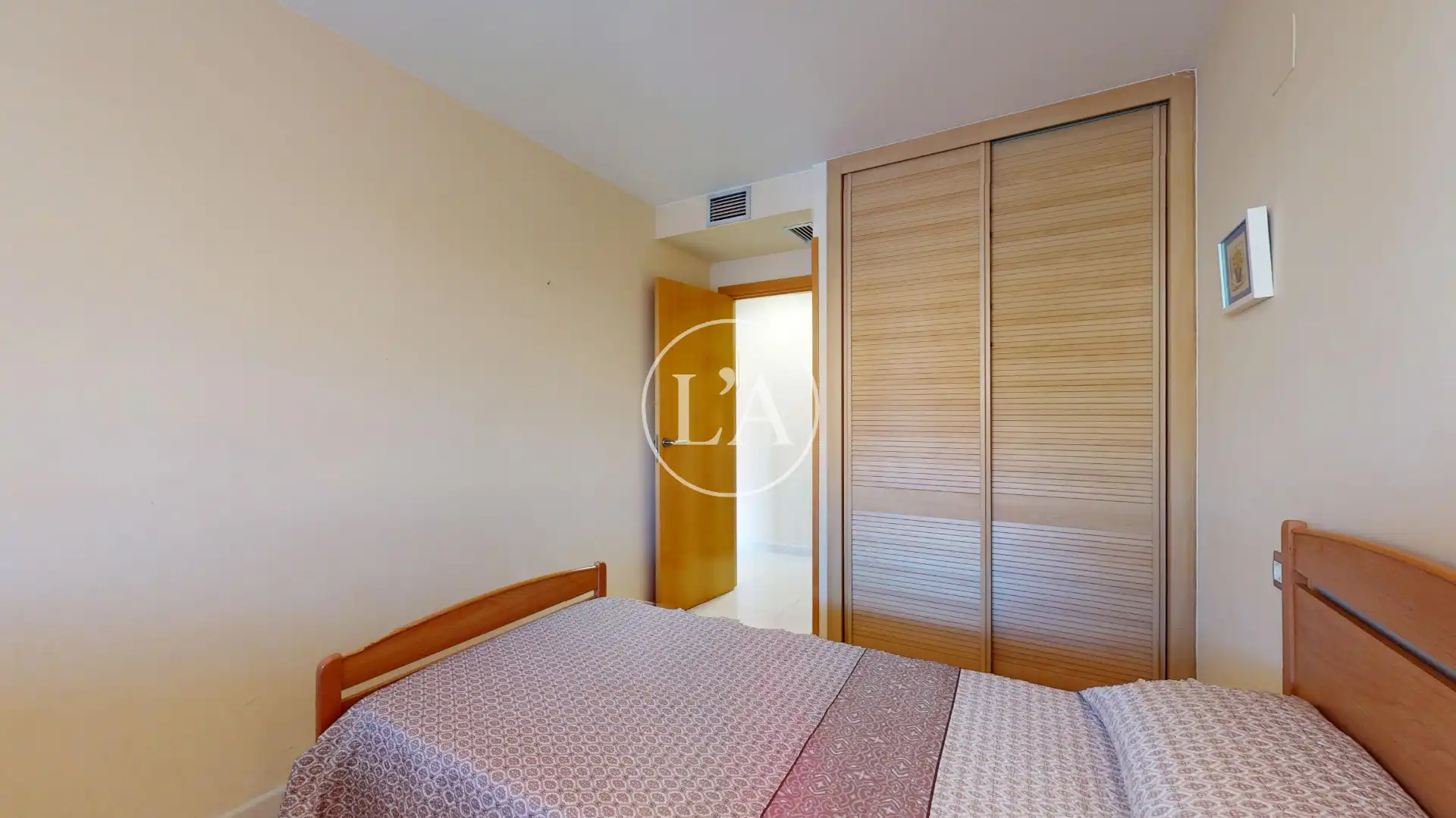 Mini appartamento con piscina in vendita a Carrer d'Amadeu Vives 10, imagen 35