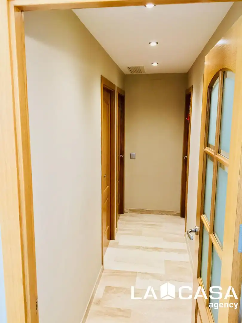 Wohnung zur Miete in Calle BOTICA, Arenal - La Pólvora