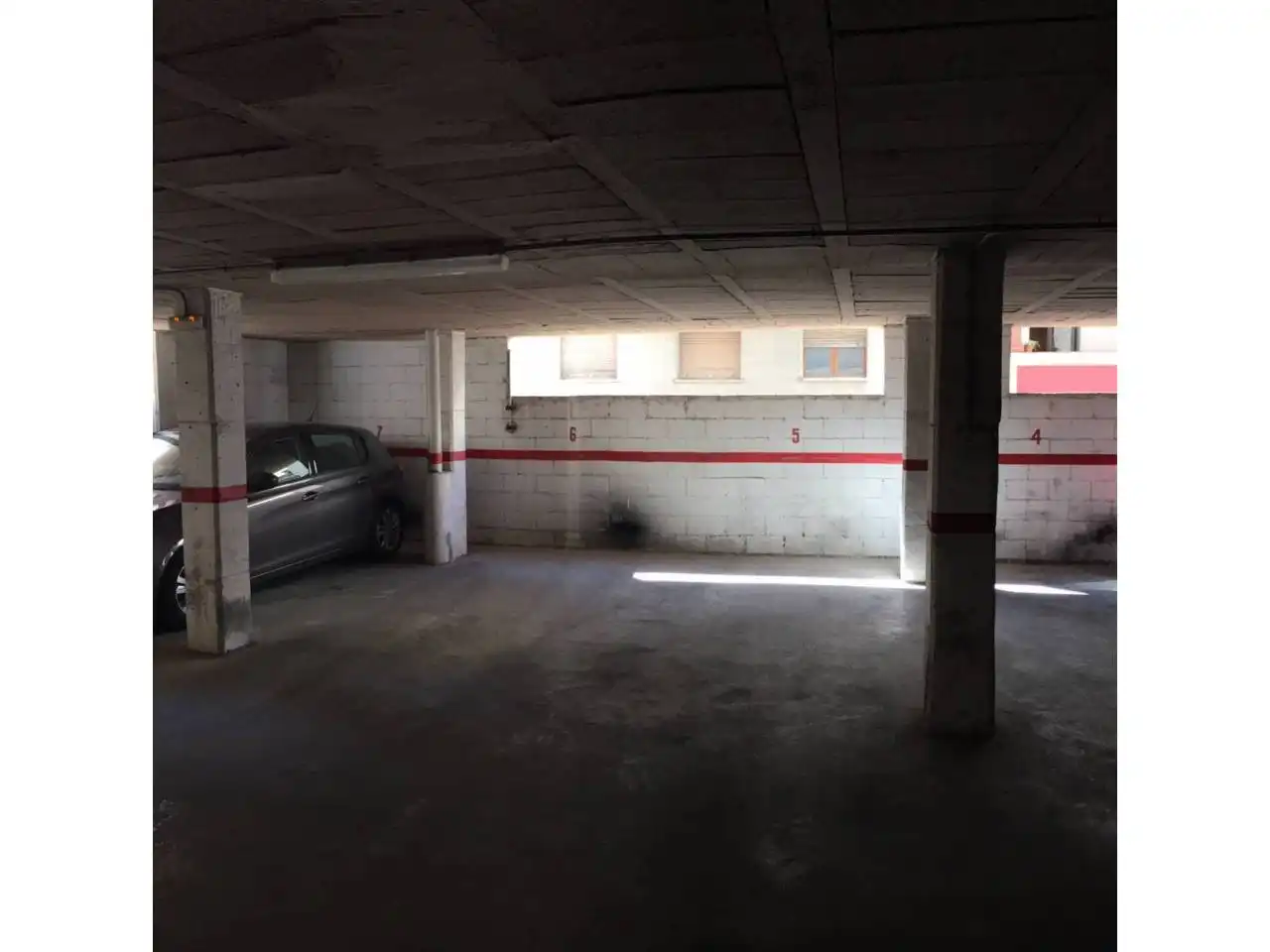 Individual en venta en Calle Muralla Sant Antoni