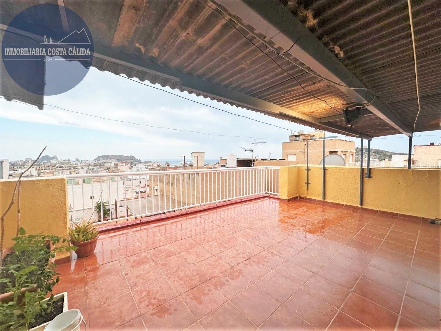 Vista exterior de Casa o xalet en venda en Águilas amb Terrassa i Traster