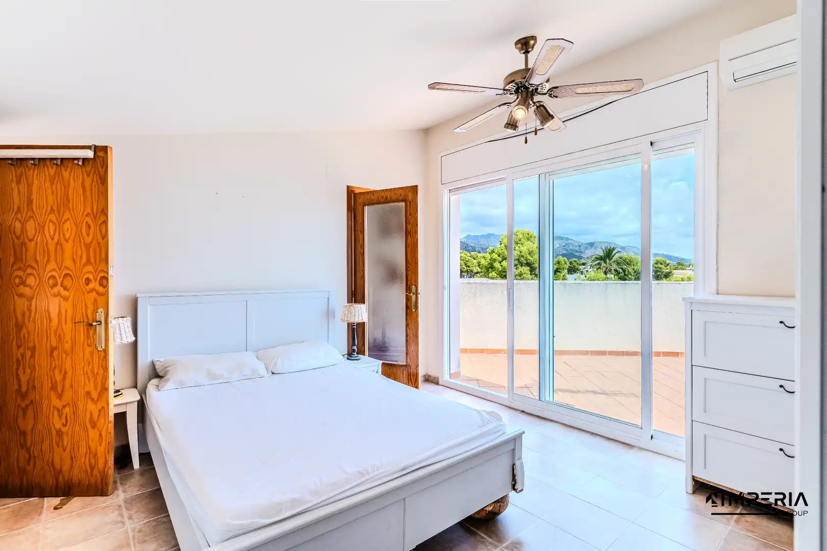 Villa mit Terrasse zum Verkauf in Carrer R1, imagen 6