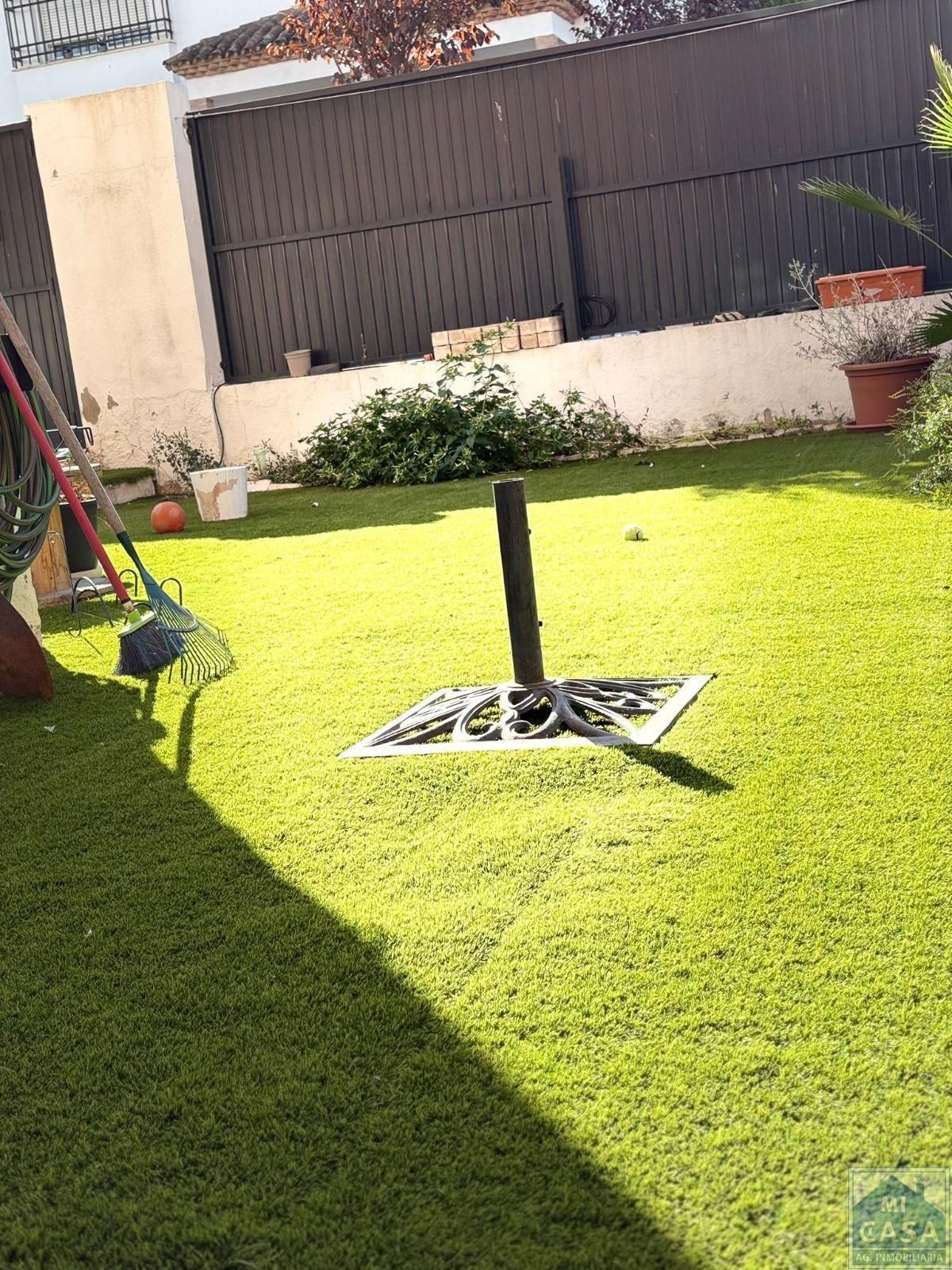 Jardí de Casa o xalet en venda en Mérida amb Aire condicionat i Calefacció