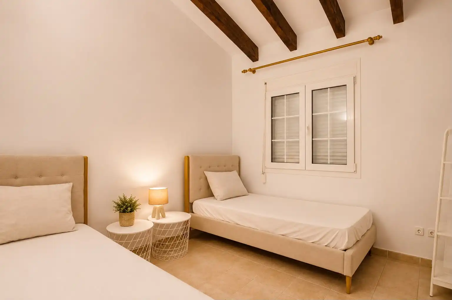 Dormitori de Casa o xalet en venda en Ciutadella de Menorca amb Aire condicionat, Jardí privat i Terrassa