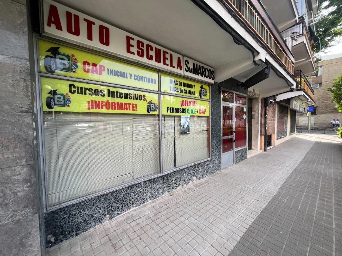 Premises for sale in Puerta Bonita, Carabanchel,  Madrid Capital