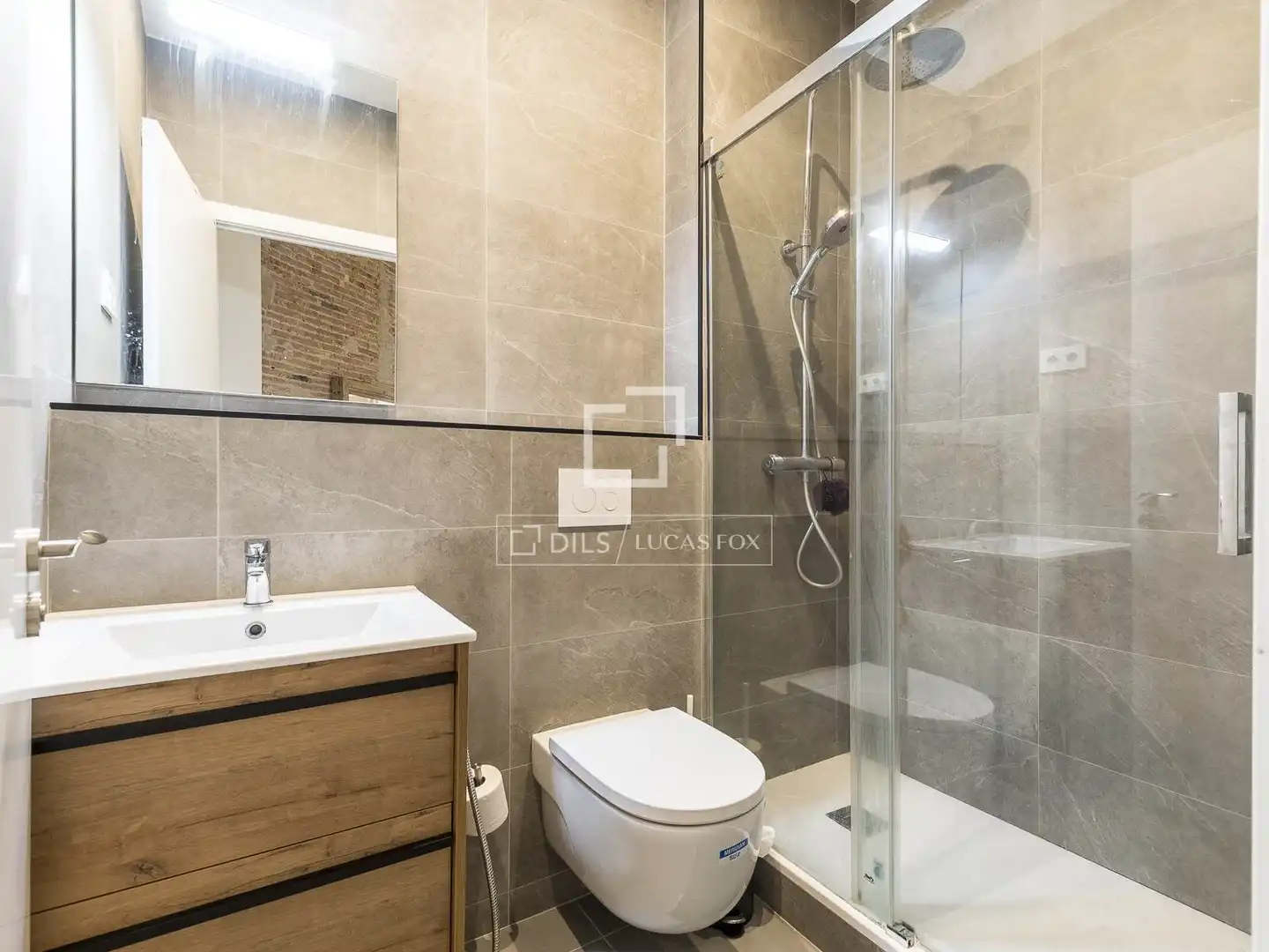 Baño de Piso en venta en Barcelona con Aire acondicionado, Calefacción y Parquet