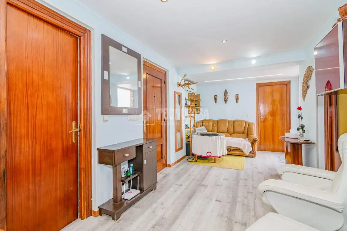 Piso en venta en Lucena con Aire acondicionado, Calefacción y Domótica