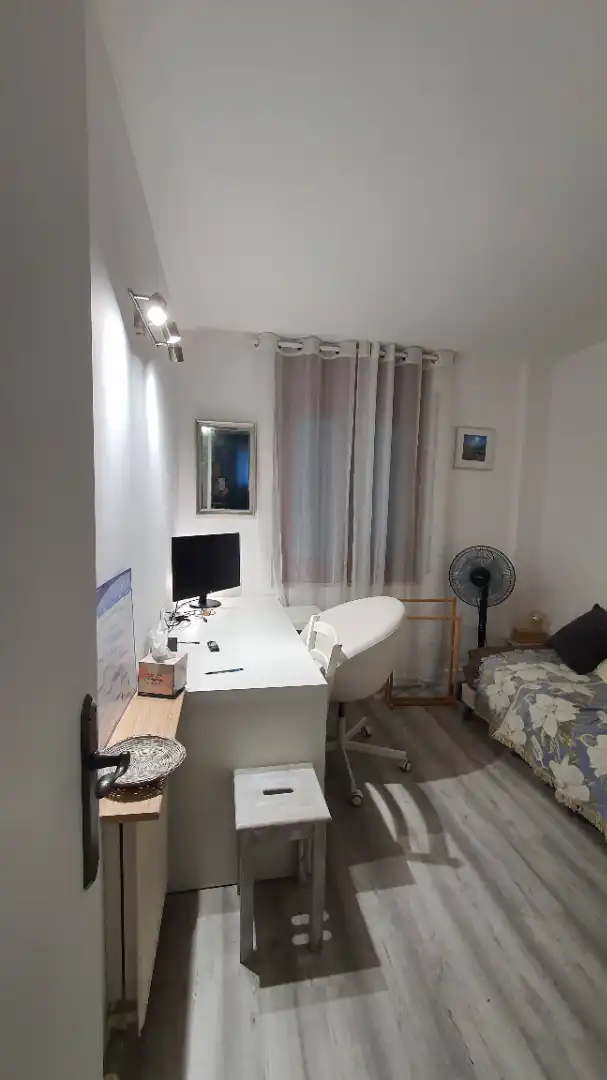 Mini appartamento con terrazza in affitto a Avinguda de la Bartra 1g, imagen 17