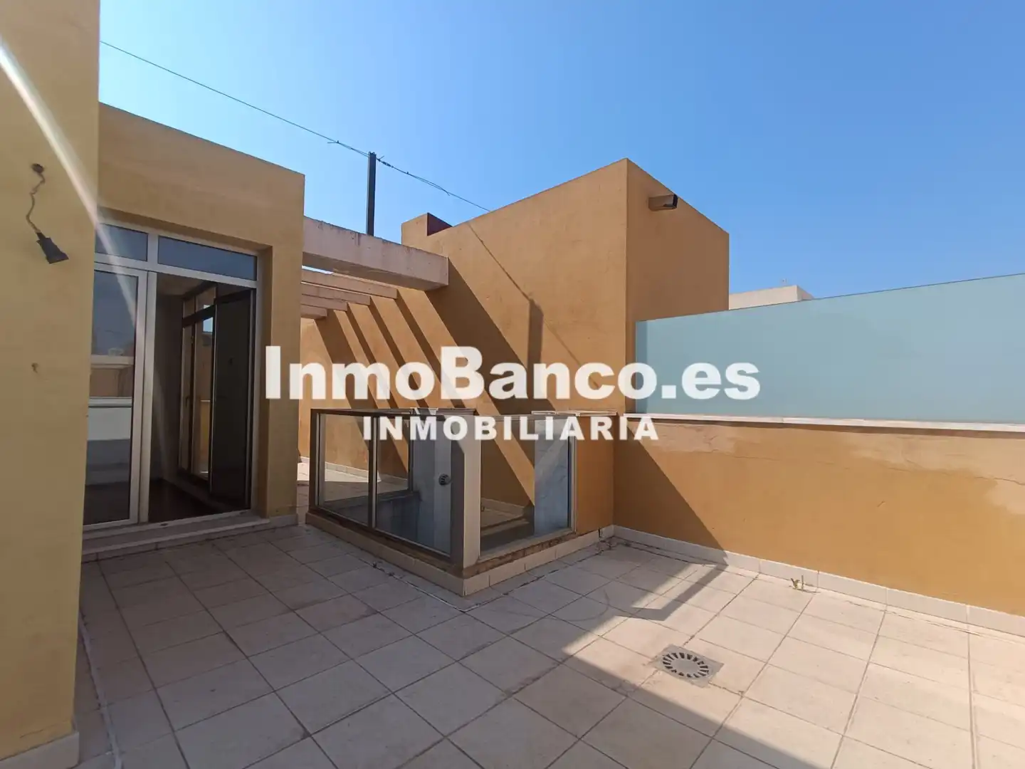 Detached homes for rent in La Pobla de Vallbona  with Air Conditioner, Heating and Terrace