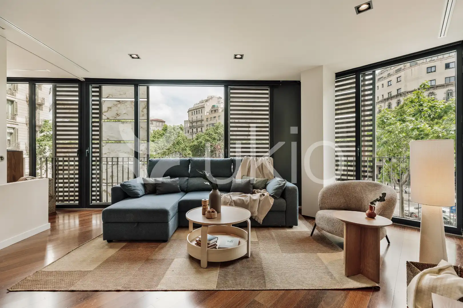 Sala de estar de Apartamento de alquiler en Barcelona con Aire acondicionado, Calefacción y Amueblado
