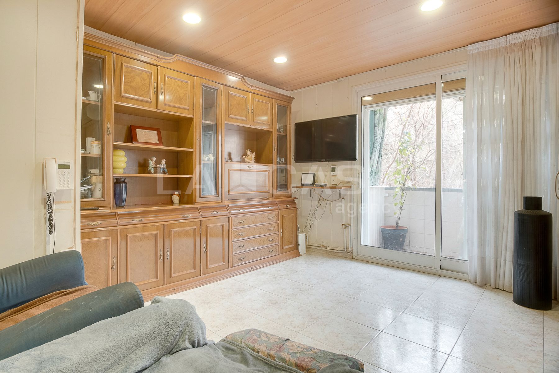 Sala de estar de Piso en venta en  Barcelona Capital con Calefacción y Balcón