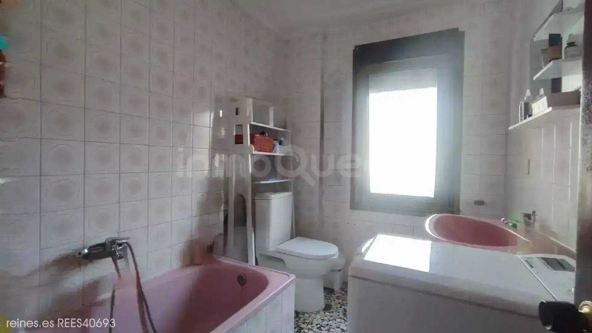 Badezimmer von Wohnung zum Verkauf in Siero mit Heizung