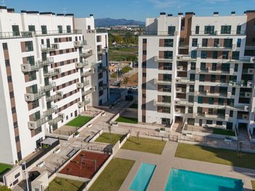 Flat with pool to rent in Puerto de Sagunto - CL LUIS CUADAU MARCO