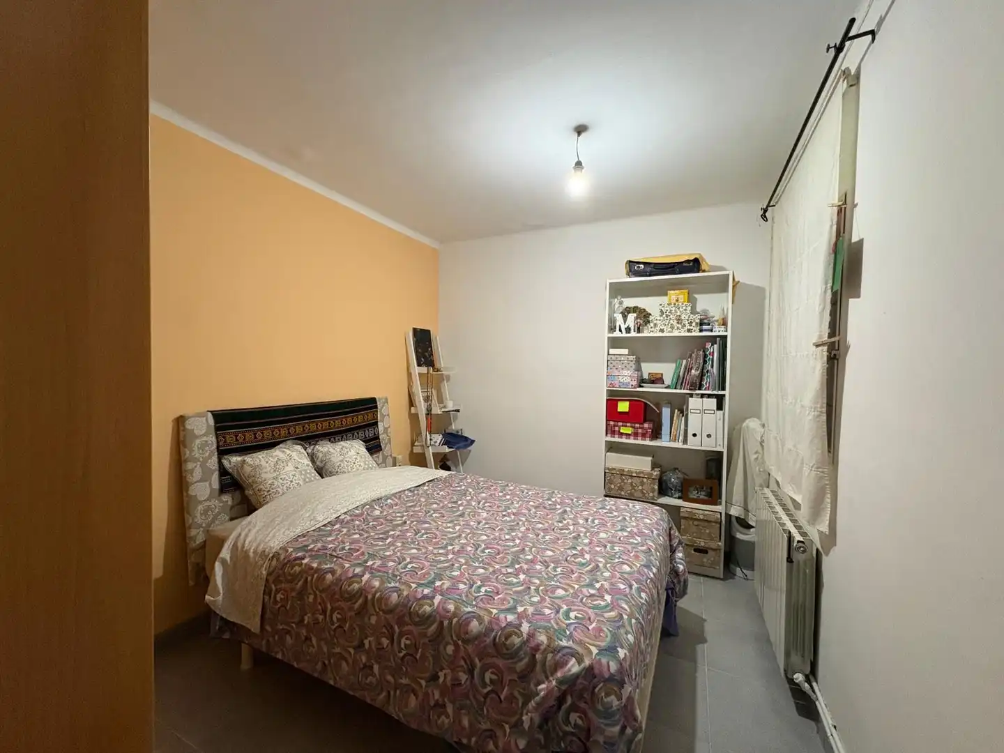 Bedroom of Flat for sale in Girona  with Heating and Balcony