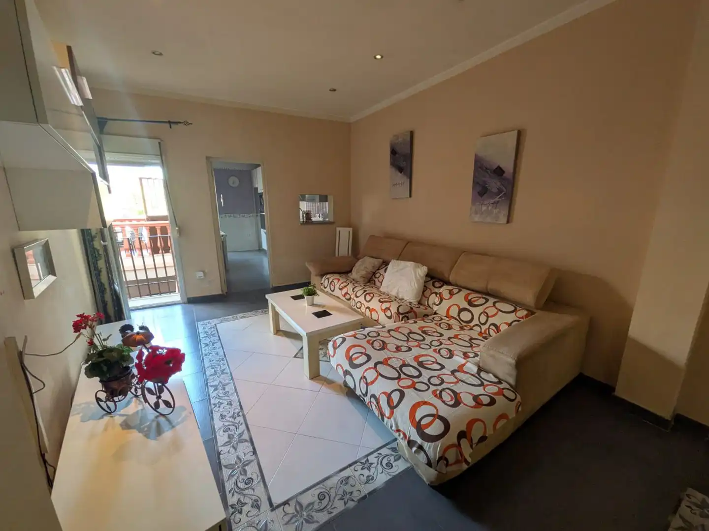 Living room of Flat for sale in Benacazón  with Air Conditioner, Heating and Terrace