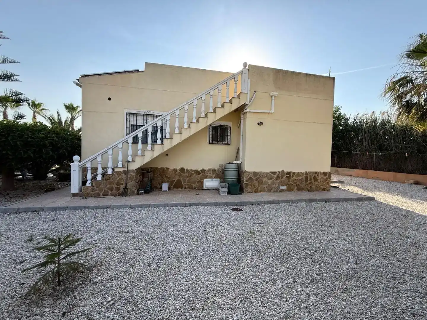Vista exterior de Casa o xalet en venda en Catral amb Aire condicionat i Piscina