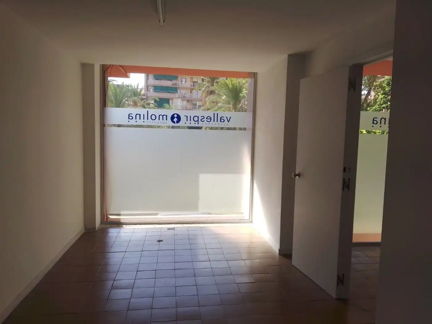 Büro zur Miete in Badalona mit Klimaanlage