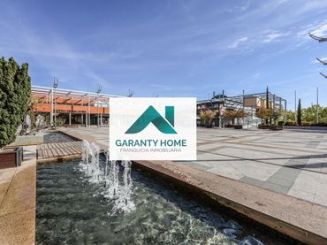 Business premises for sale in Avenida de España