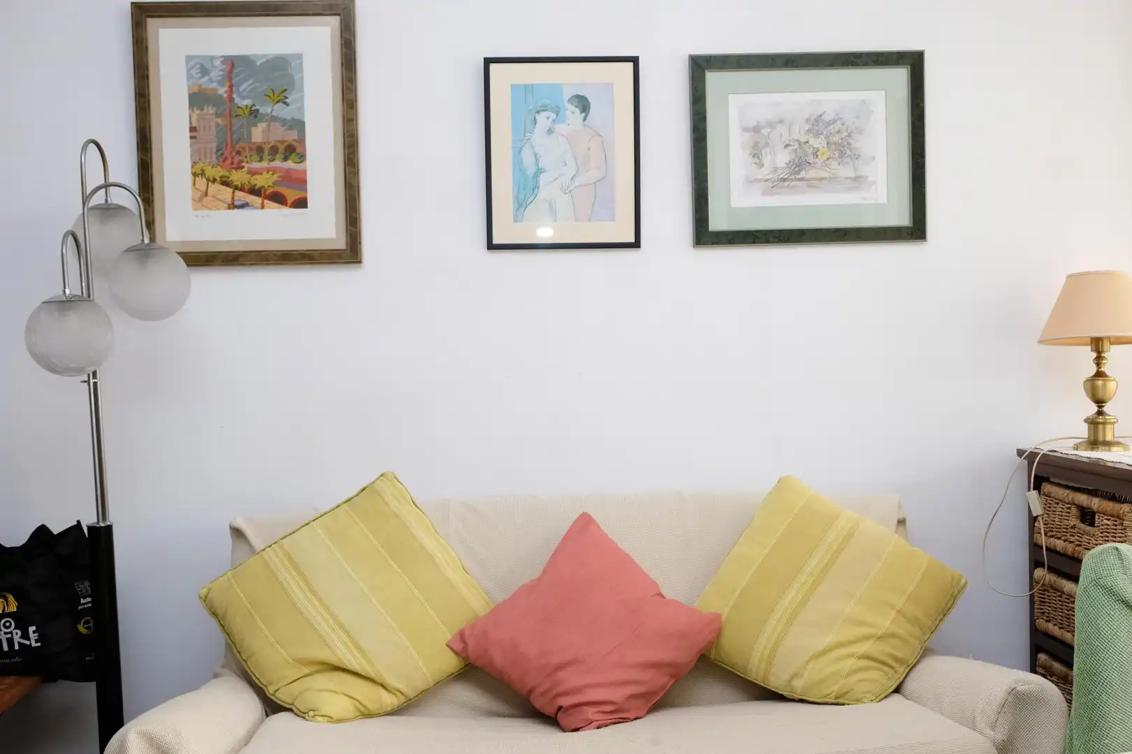 Sala de estar de Apartamento de alquiler en Caldes d'Estrac con Calefacción, Jardín privado y Terraza