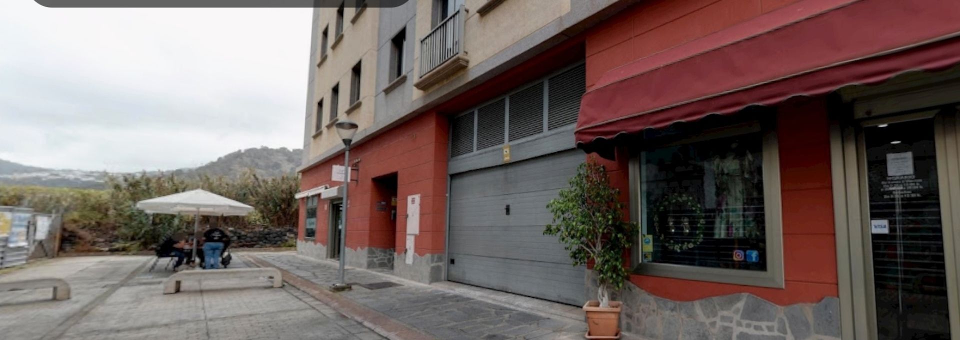 Vista exterior de Garatge en venda en Arucas