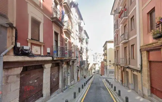 Vista exterior de Piso en venta en Bilbao 