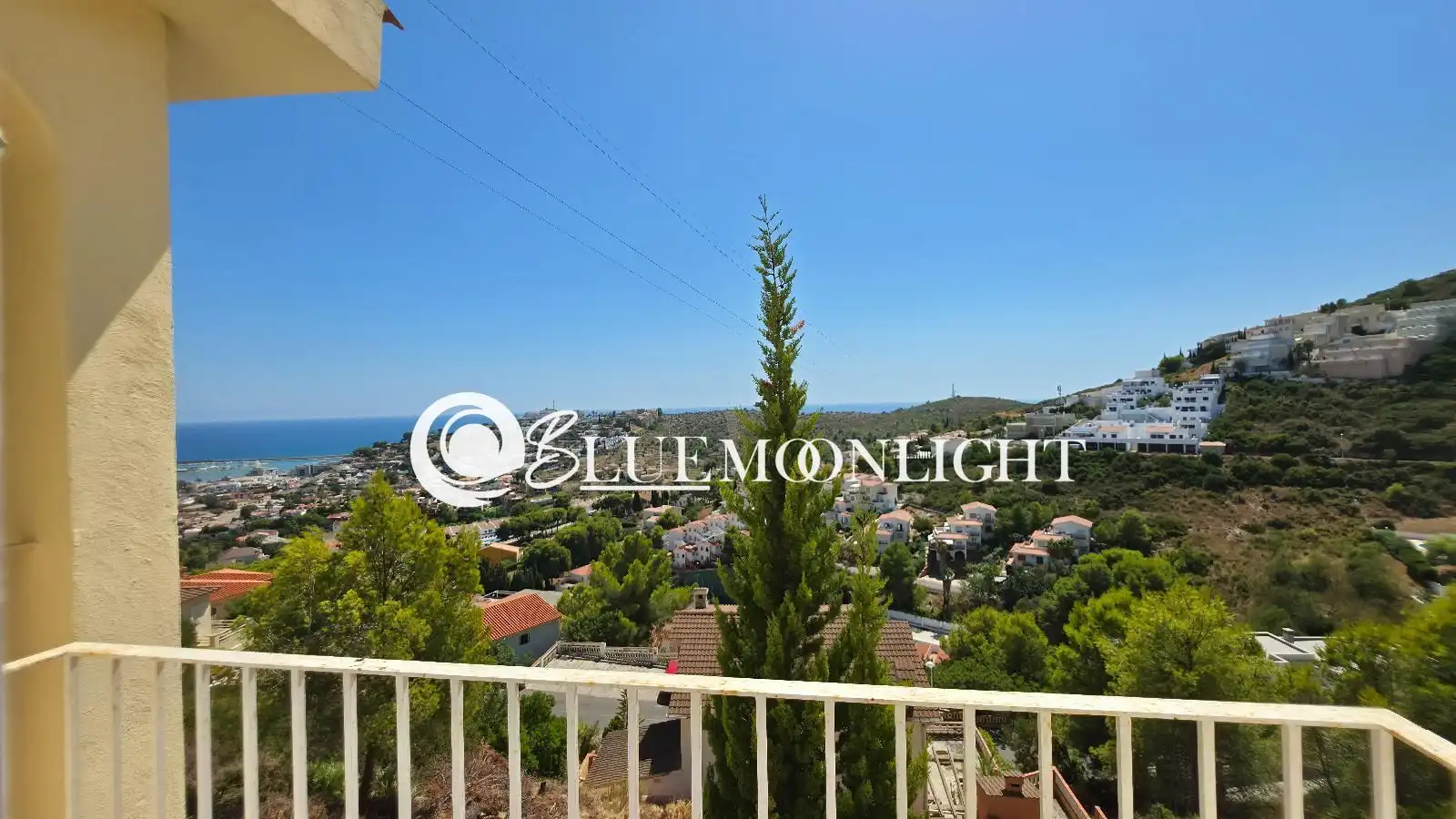 Vista exterior de Dúplex en venta en Peñíscola / Peníscola con Aire acondicionado, Calefacción y Jardín privado