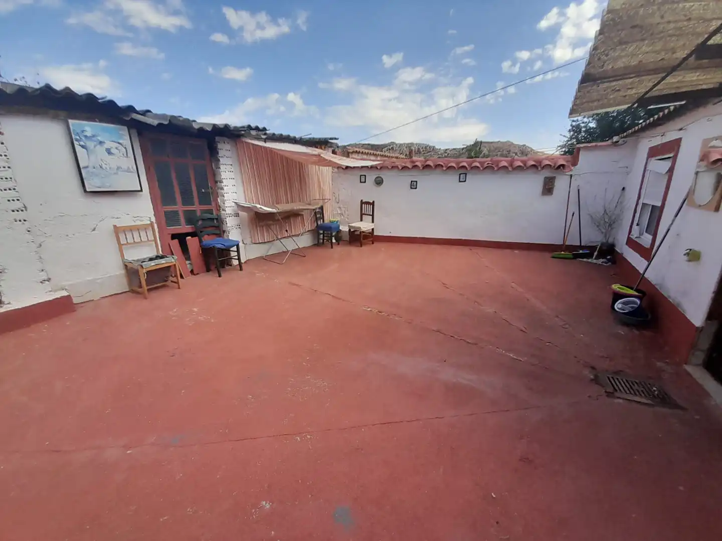 Vista exterior de Casa adosada en venda en Puertollano amb Aire condicionat i Traster
