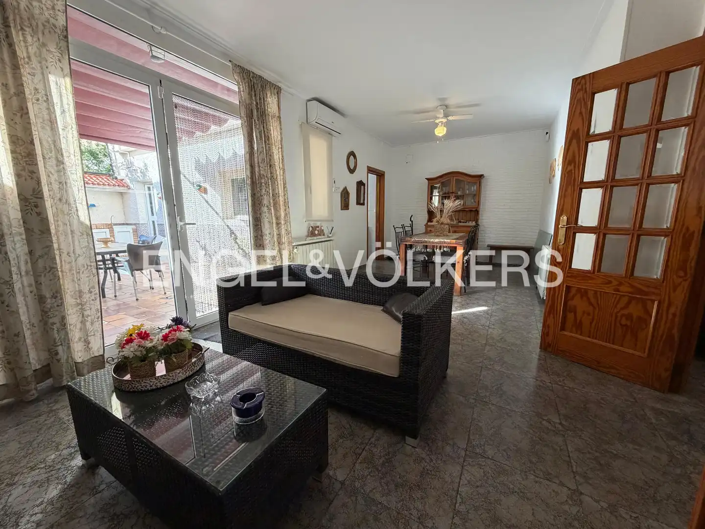 Sala d'estar de Casa o xalet de lloguer en Valencia amb Aire condicionat, Calefacció i Terrassa