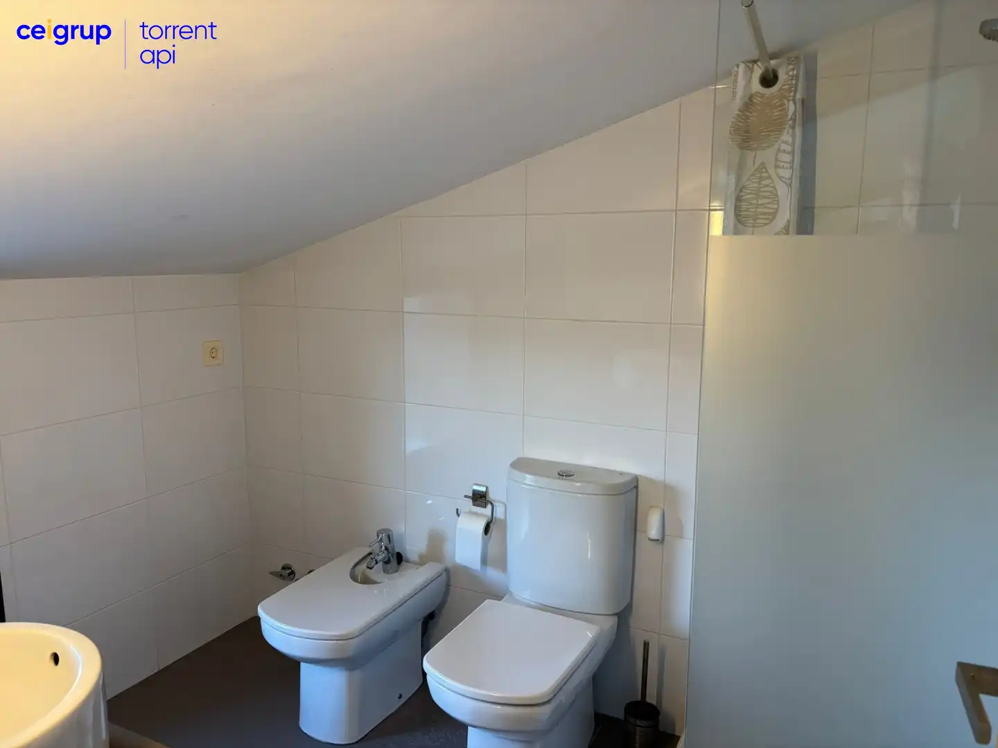 Baño de Dúplex en venta en Torroella de Montgrí con Aire acondicionado, Terraza y Piscina