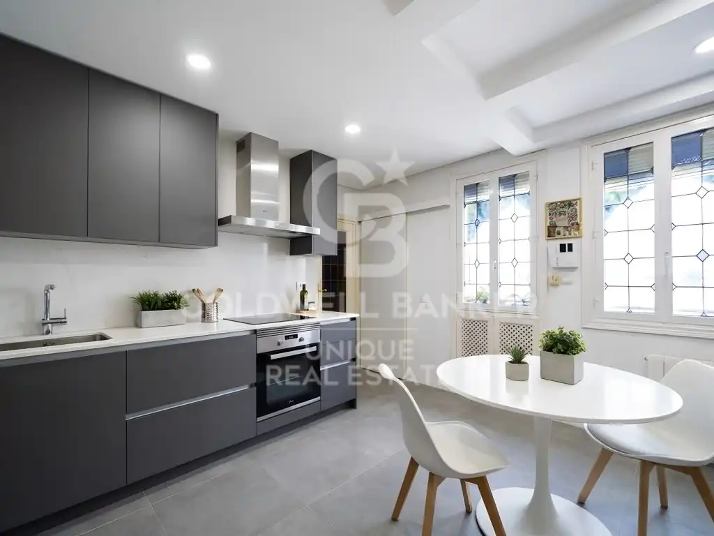Cocina de Ático en venta en Madrid con Aire acondicionado, Calefacción y Amueblado