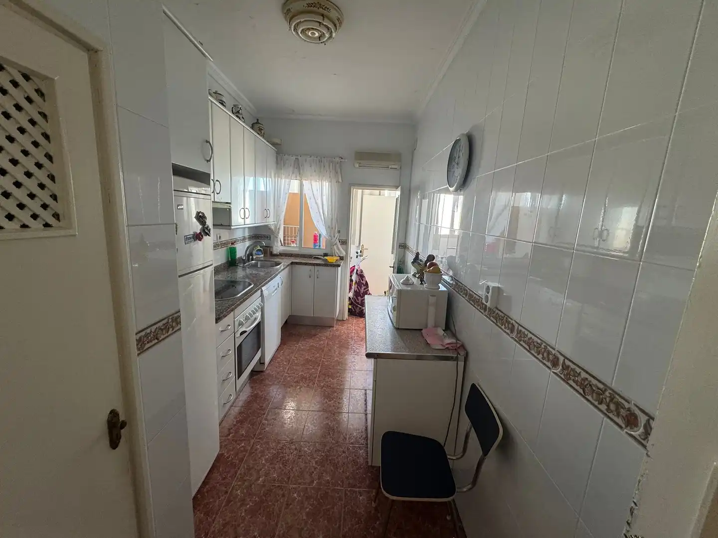 Kitchen of Flat for sale in Sevilla  with Terrace and Storage room