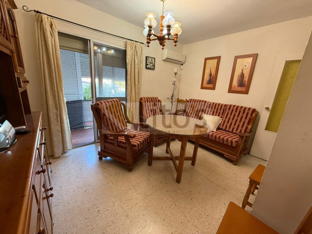 Flat for sale in Calle Juan Sebastian Elcano, Centro - Doña Mercedes