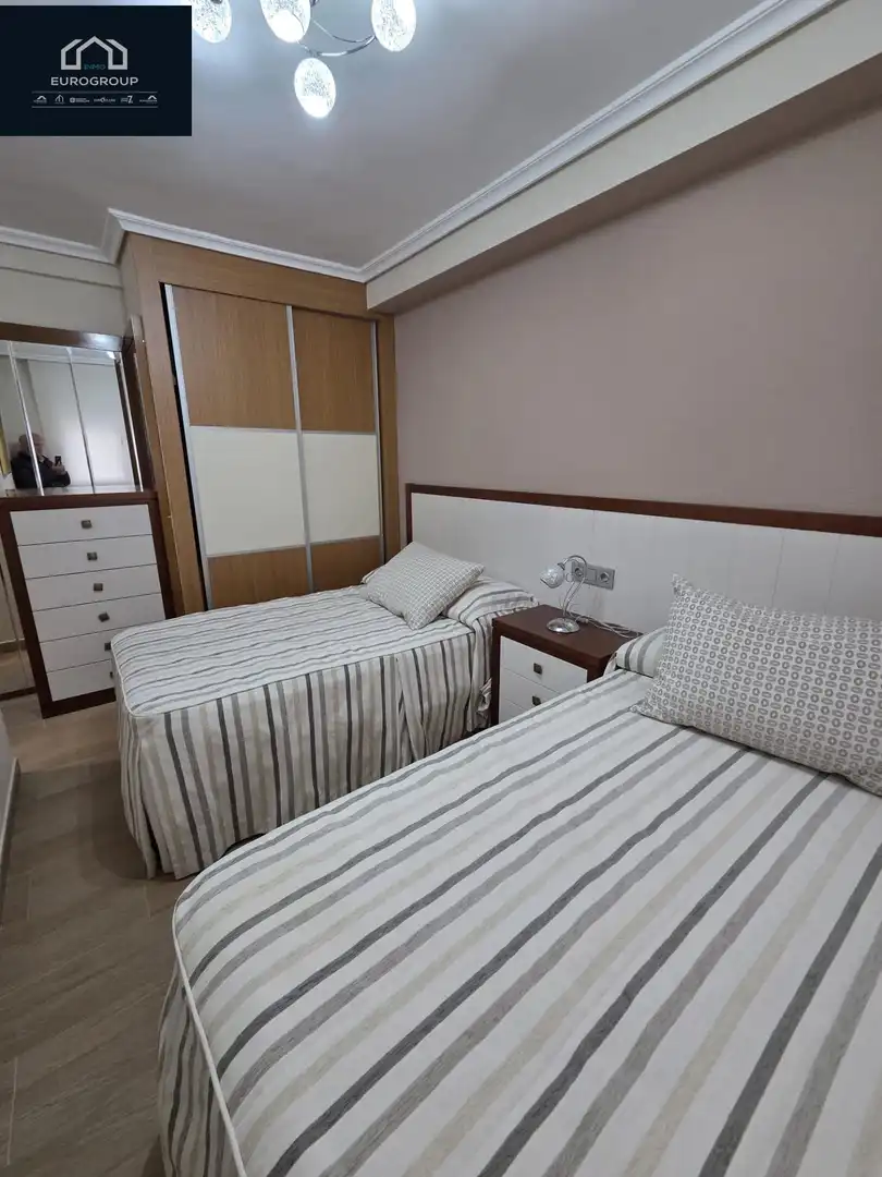 Schlafzimmer von Wohnungen zur Miete in Benidorm mit Heizung und Möbliert