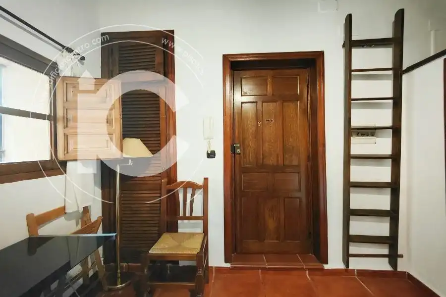 Estudio de alquiler en Granada con Aire acondicionado