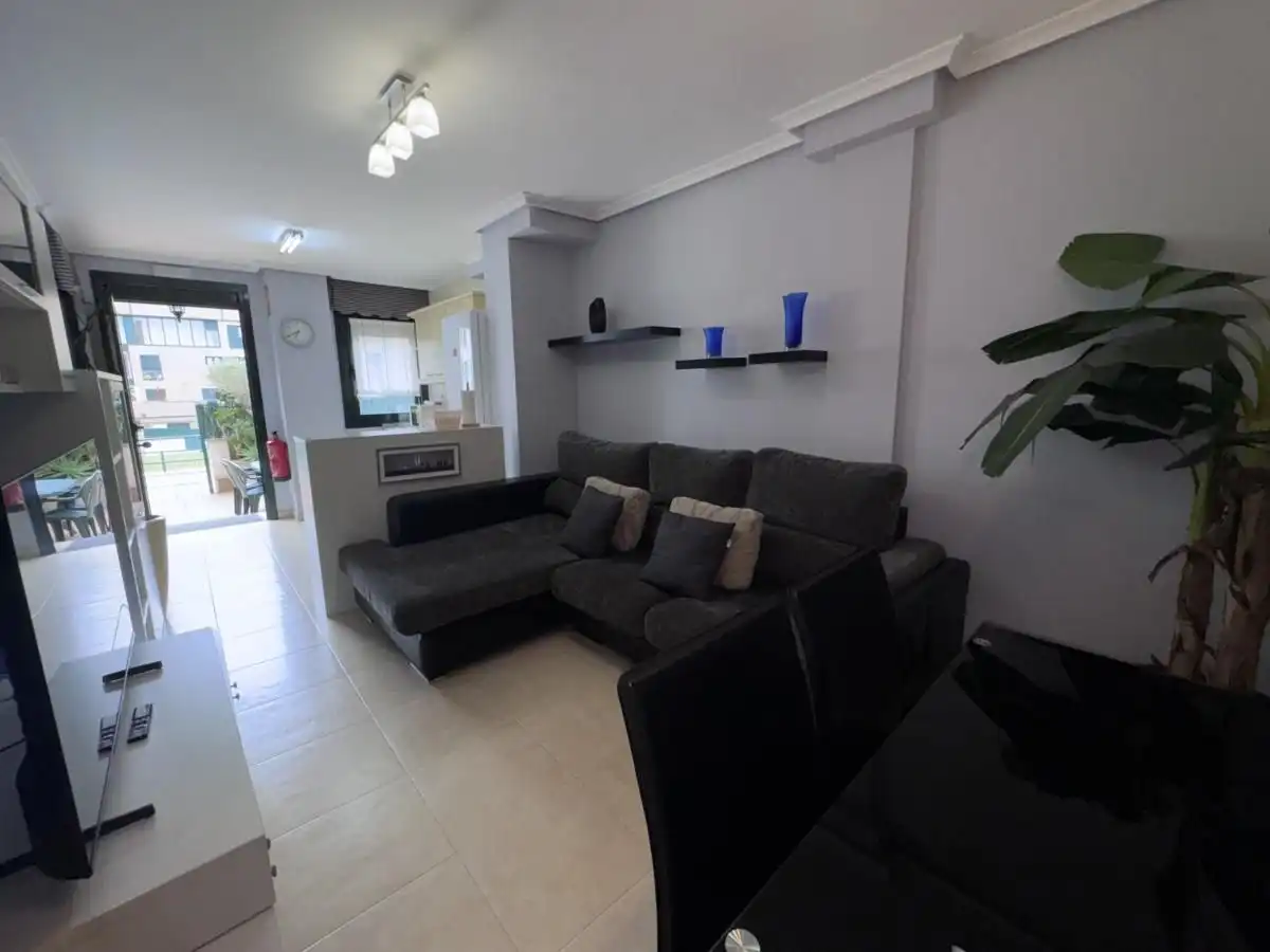Sala de estar de Apartamento en venta en Llanes con Calefacción, Terraza y Trastero