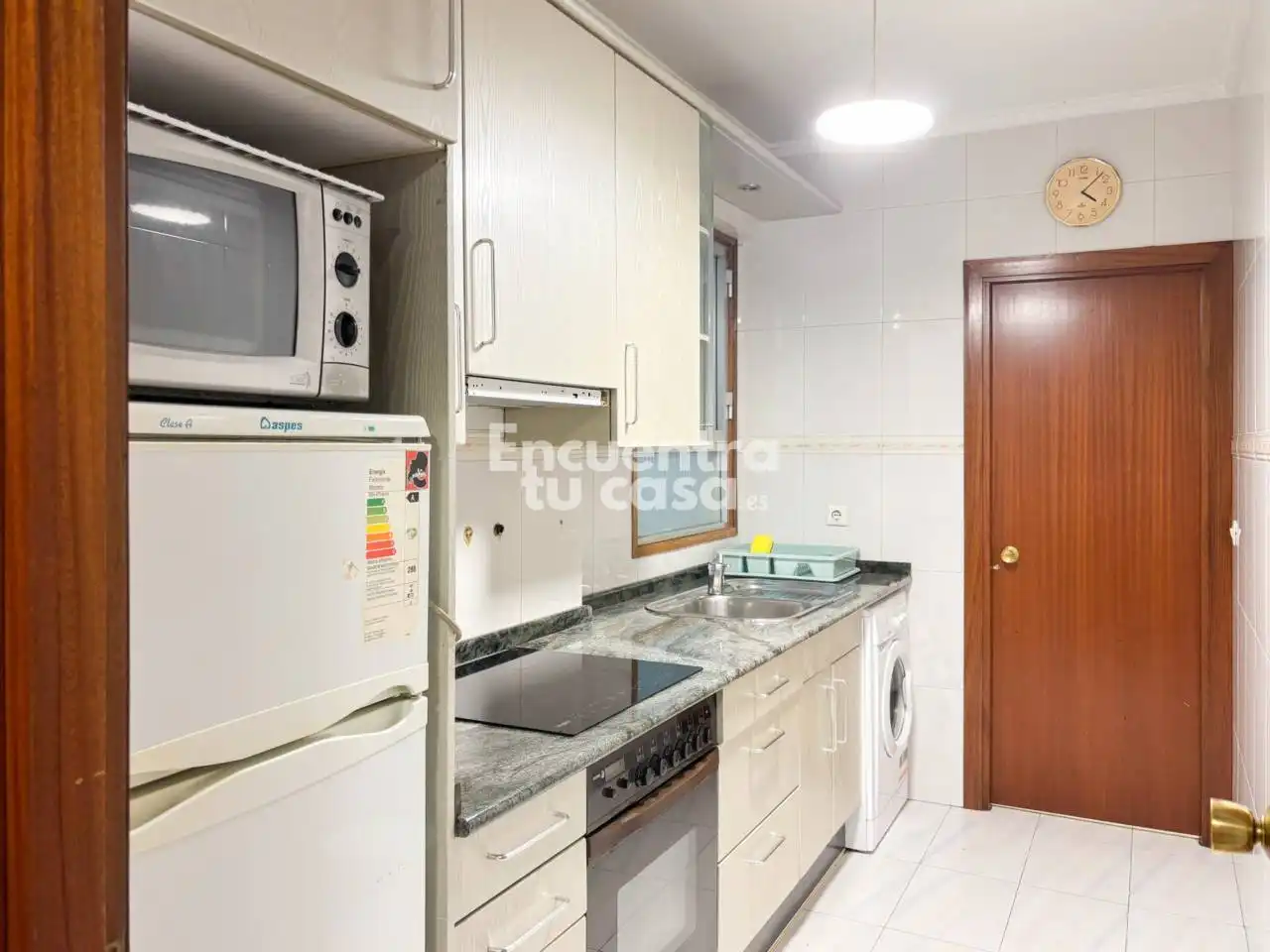Cocina de Piso de alquiler en Donostia - San Sebastián  con Calefacción, Parquet y Amueblado