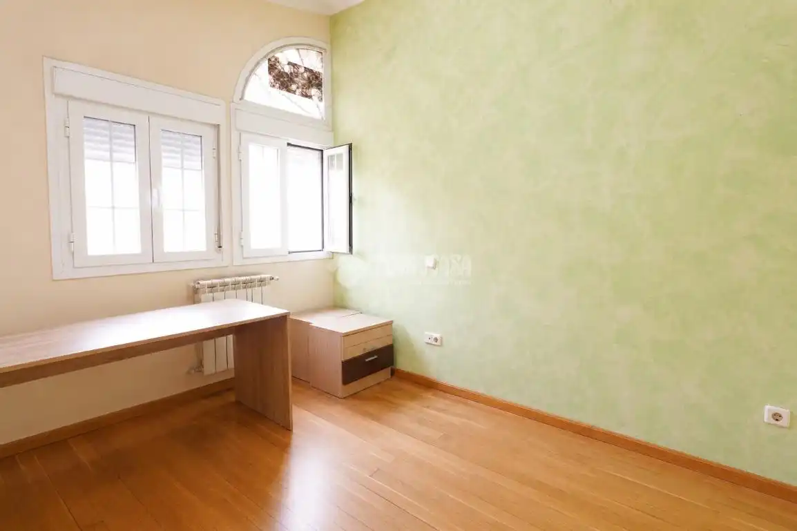 Habitación de Casa adosada en venta en Seseña