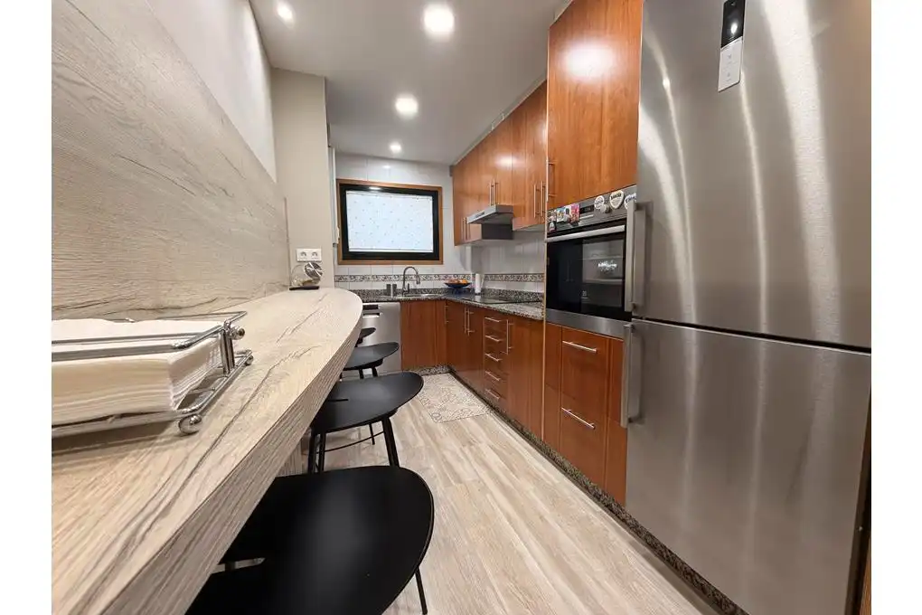 Cocina de Piso en venta en Teo con Calefacción, Parquet y Trastero