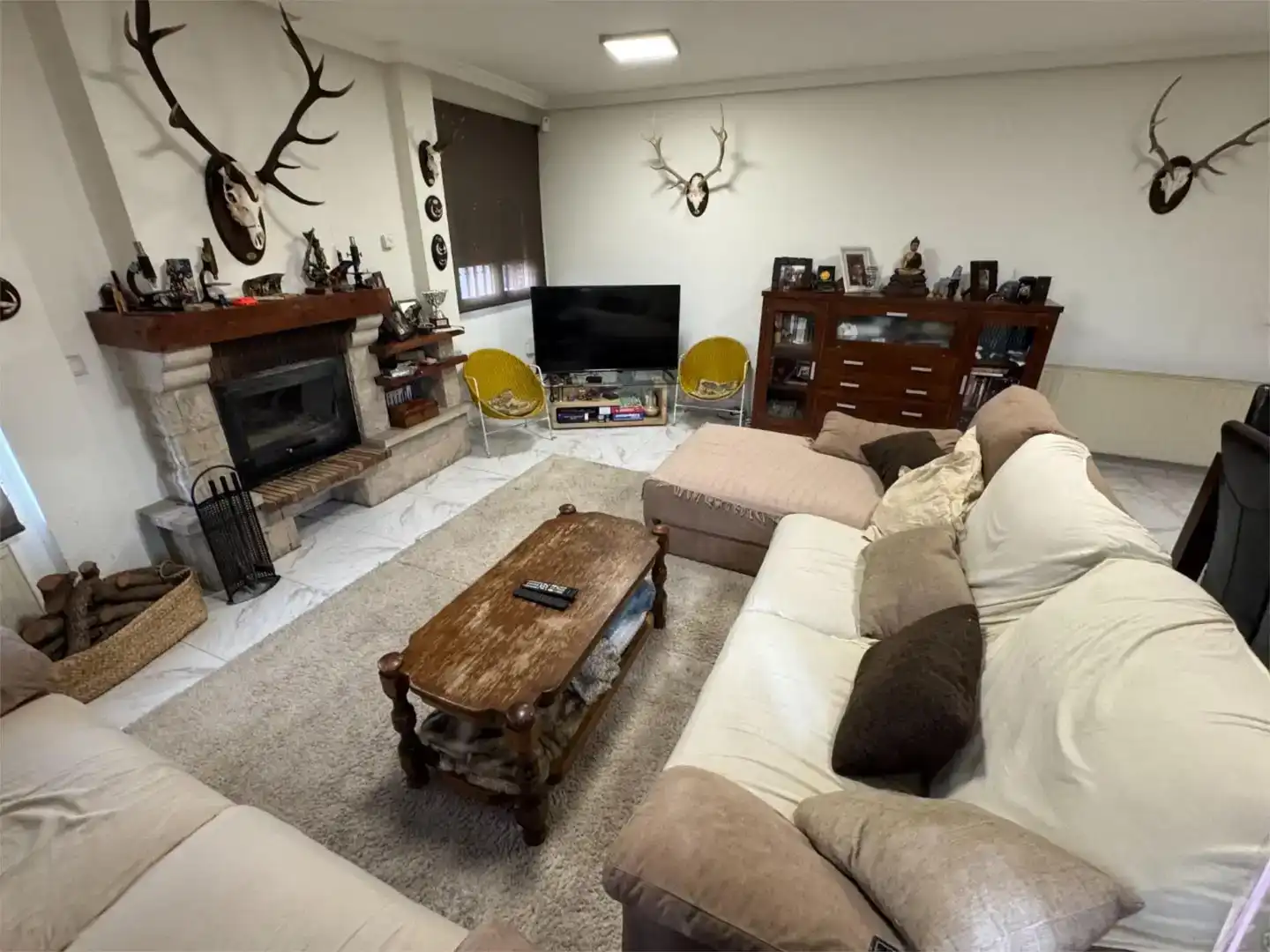 Sala de estar de Casa o chalet en venta en Bargas con Aire acondicionado, Trastero y Piscina